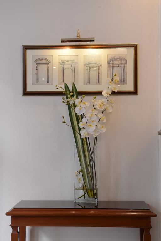Hotel Imperial Paris Luaran gambar
