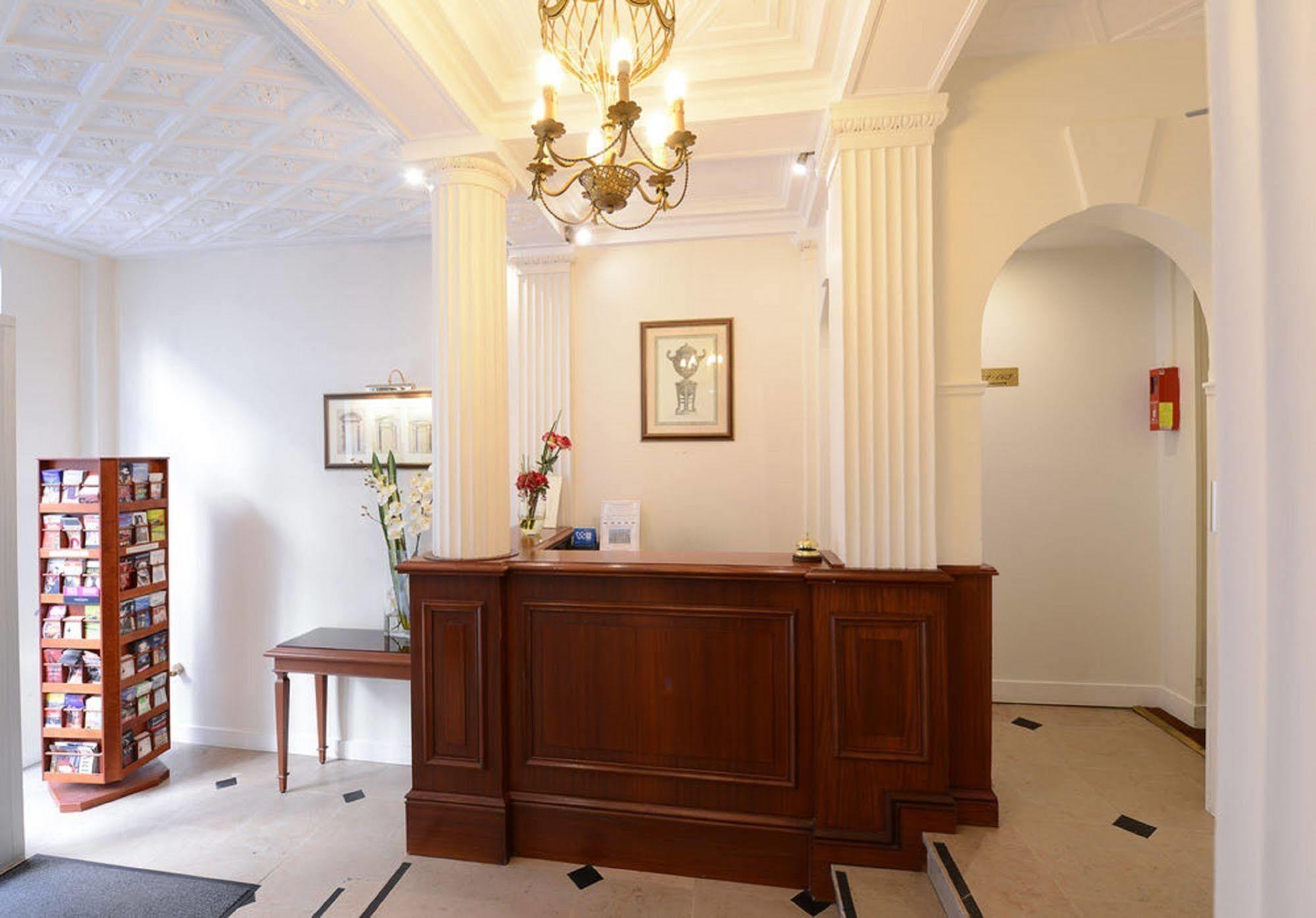 Hotel Imperial Paris Luaran gambar